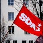 ¡No pasarán! Massenblockaden verhindern Naziaufmarsch in Dresden