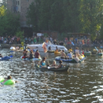 Wasserkampf gegen Miethaie