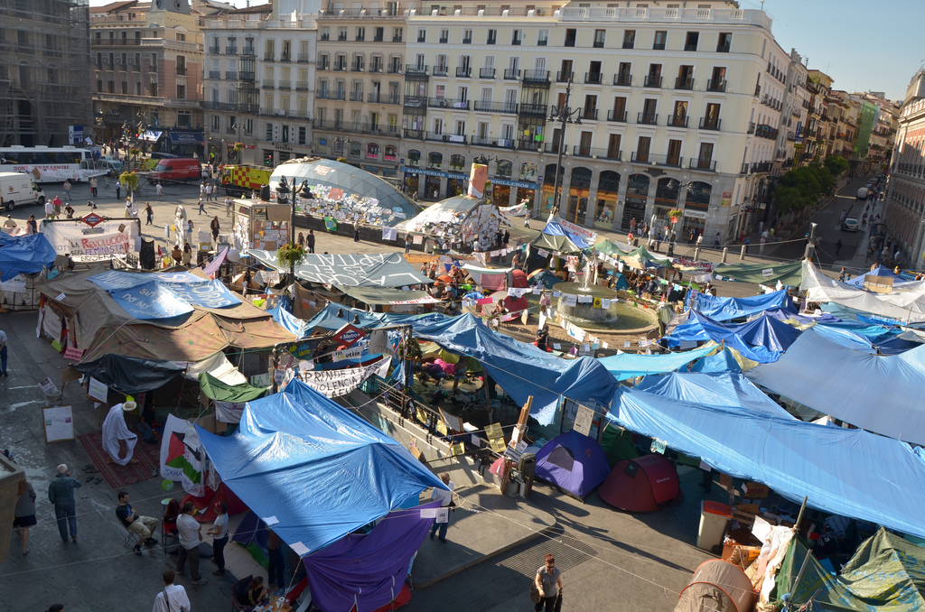 Protestcamp in Madrid (Foto: Ben Sutherland, CC BY 2.0)
